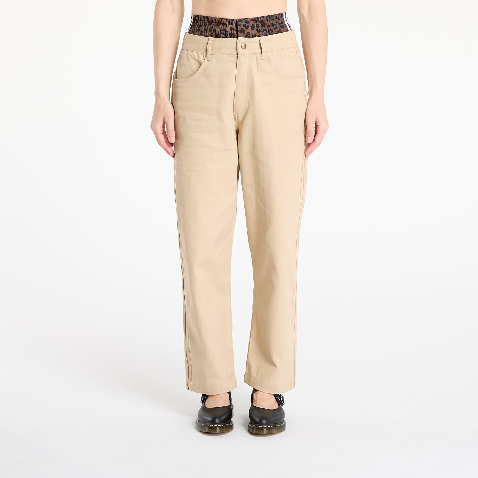 Pantalones de mujer adidas Firebird Utility Pants Stone Khaki/ Bliss Lilac/ White