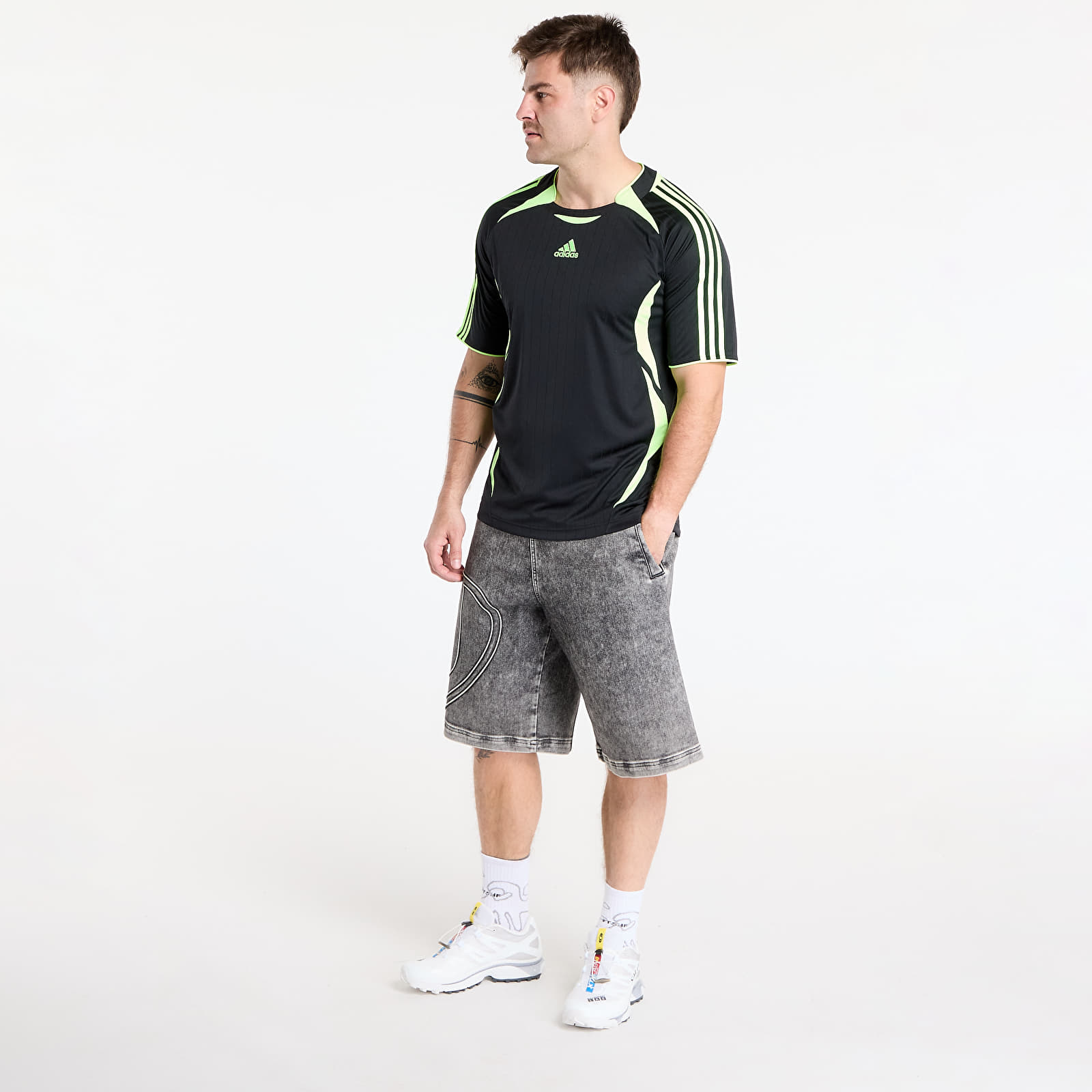 Men's T-shirts adidas Teamgeist Relaxed Men's T-Shirt Black/ Signal Green