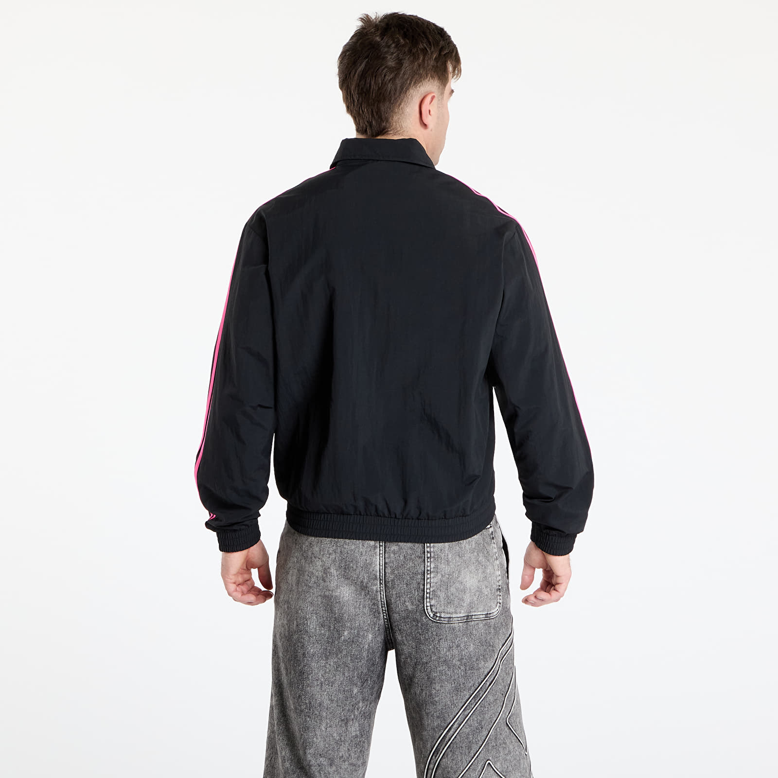 Chaquetas de hombre adidas Adicolor Woven Firebird Track Top Black/ Lucid Pink