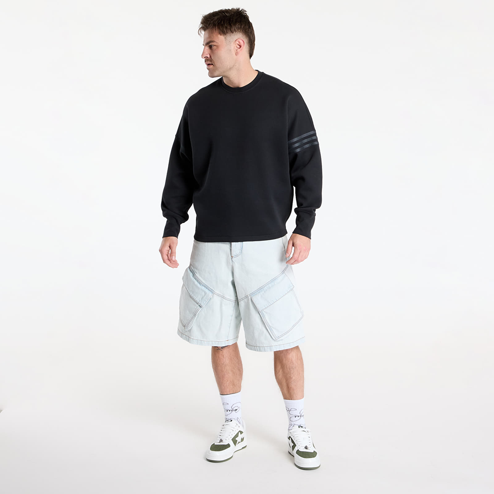 Pánské mikiny adidas Neuclassics Long Sleeve Oversized Crew Black