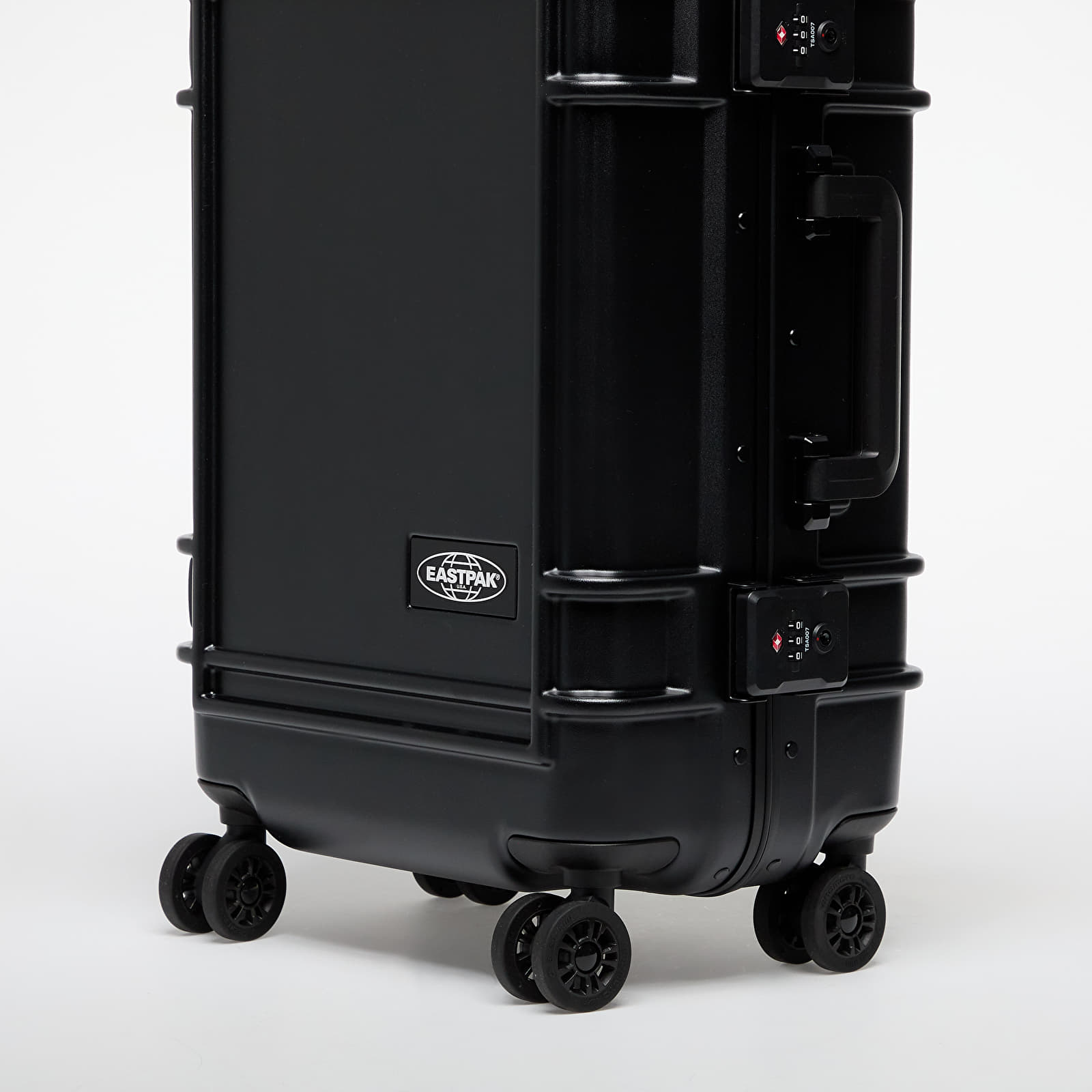 Other accessories Eastpak Resist'r Case S Black