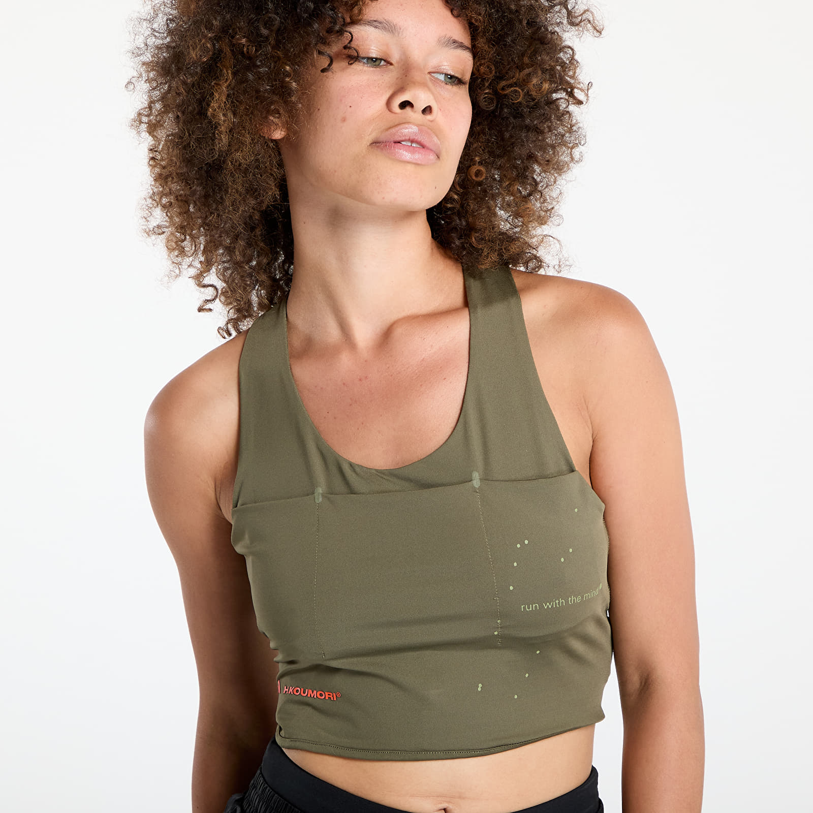 Camisetas de tirantes de mujer adidas Adi365 H.Koumori Running Crop Top Olive Strata