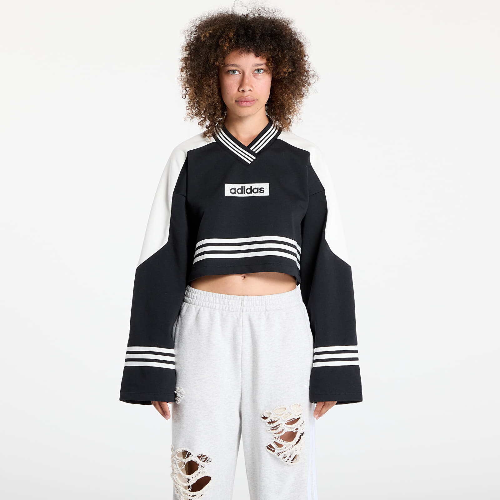 Women's Sweatshirts adidas Blocking Crewneck Sweatshirt Black/ Off White