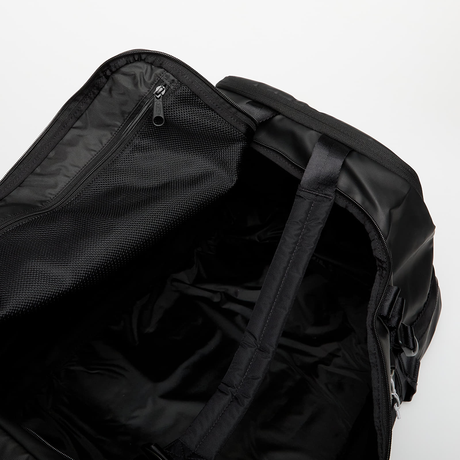 Duffle bag Eastpak Duffel Pack M Tarp Black
