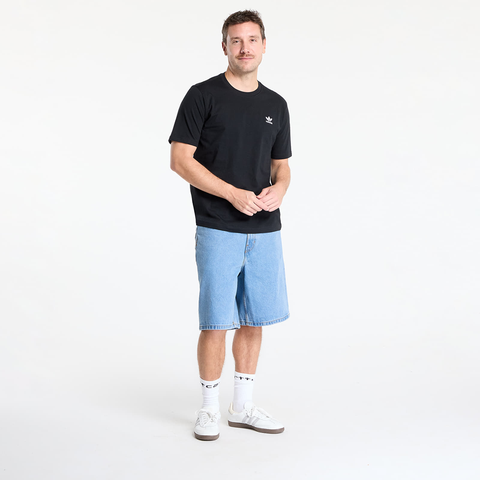 T-Shirts Männer adidas Trefoil Essentials Tee Black/ Cream White/ Core Black
