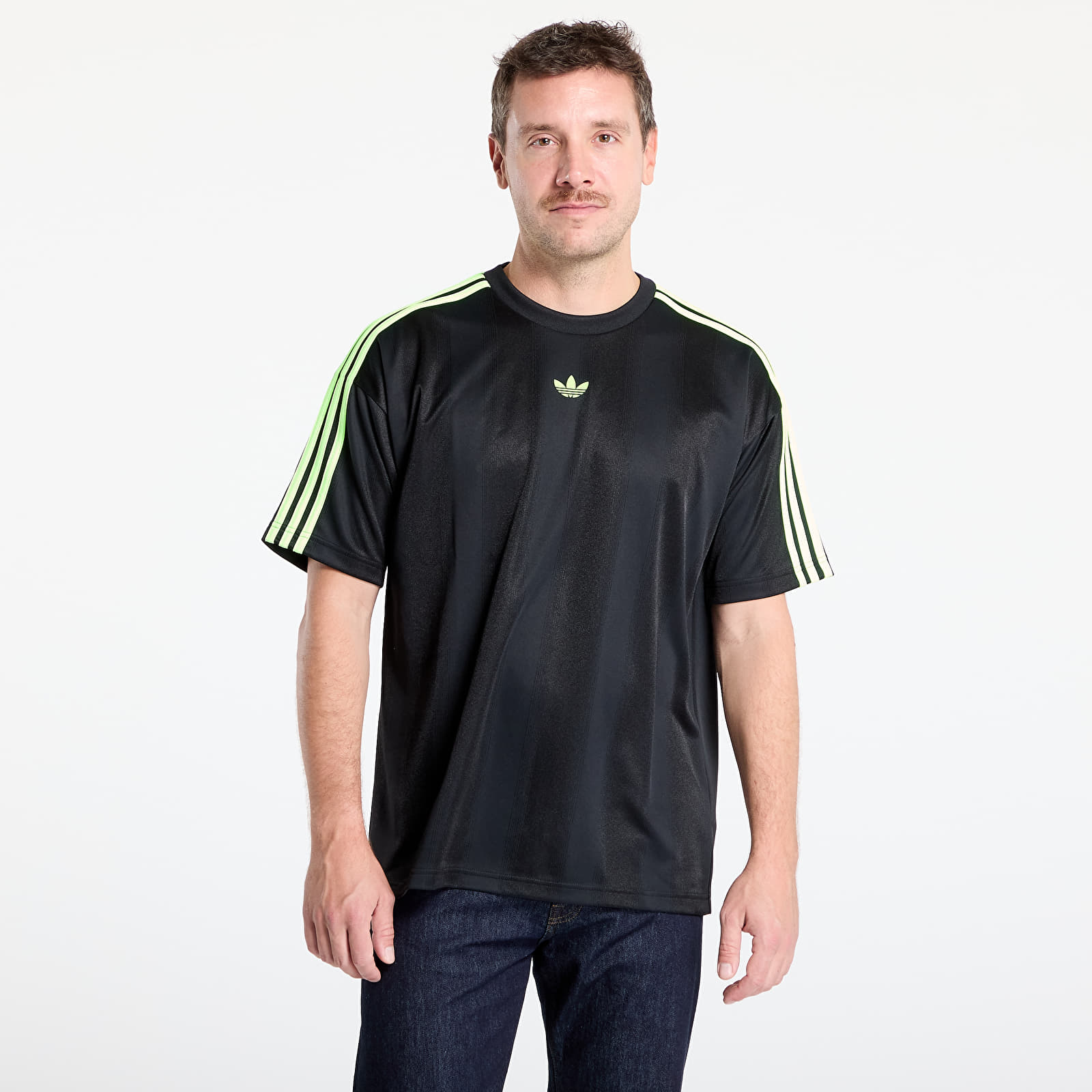 Meeste T-särgid adidas Adicolor Jacquard Jersey Black / Signal Green