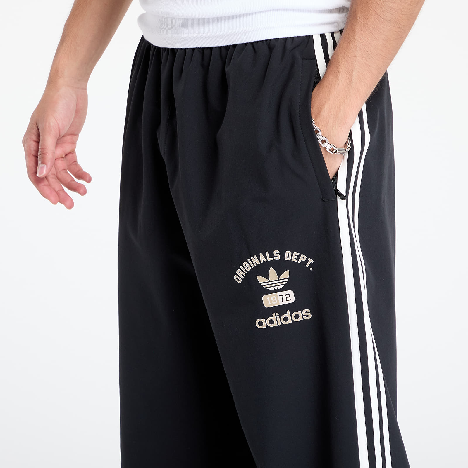 Muške hlače adidas Originals Dept. Woven Firebird Track Pant Black