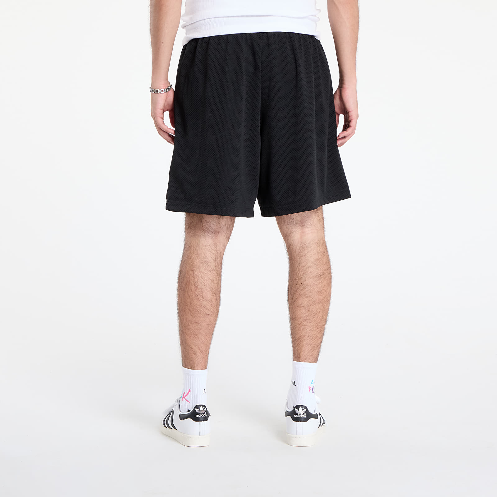 Meeste lühikesed püksid adidas Originals Dept. Graphic Mesh Short Black