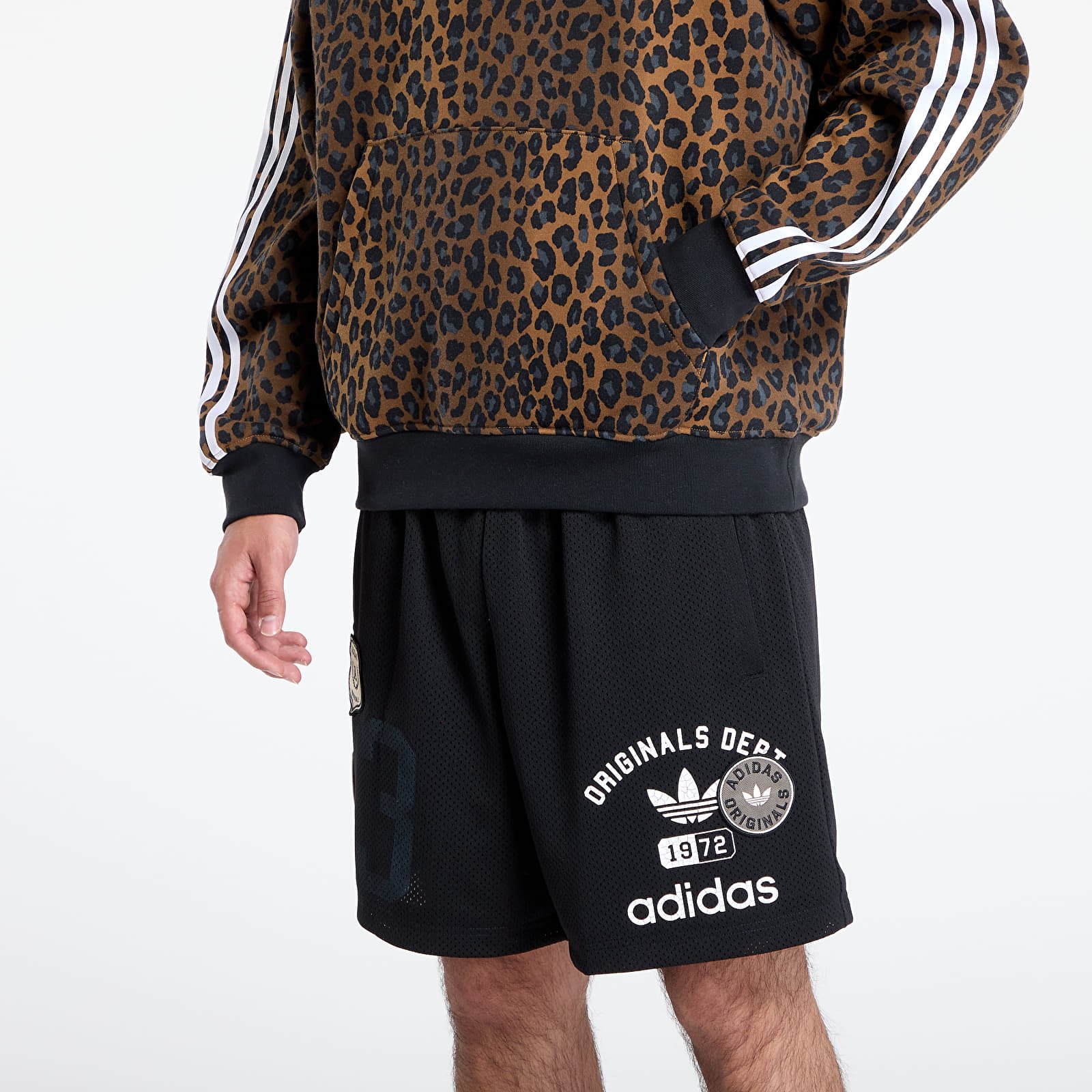 Sweatshirts för män adidas Graphic Lo Hoddie Brown Strata