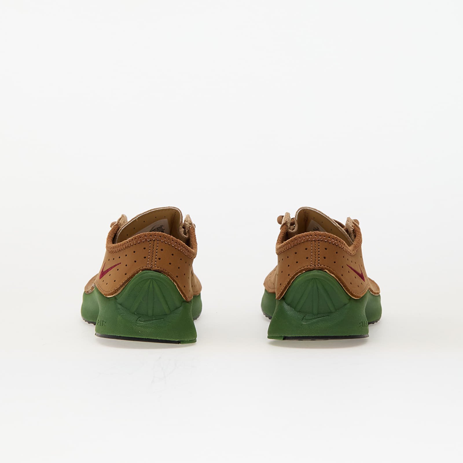 Naiste tossud ja kingad Nike W Air Superfly Ale Brown/ Team Red-Treeline