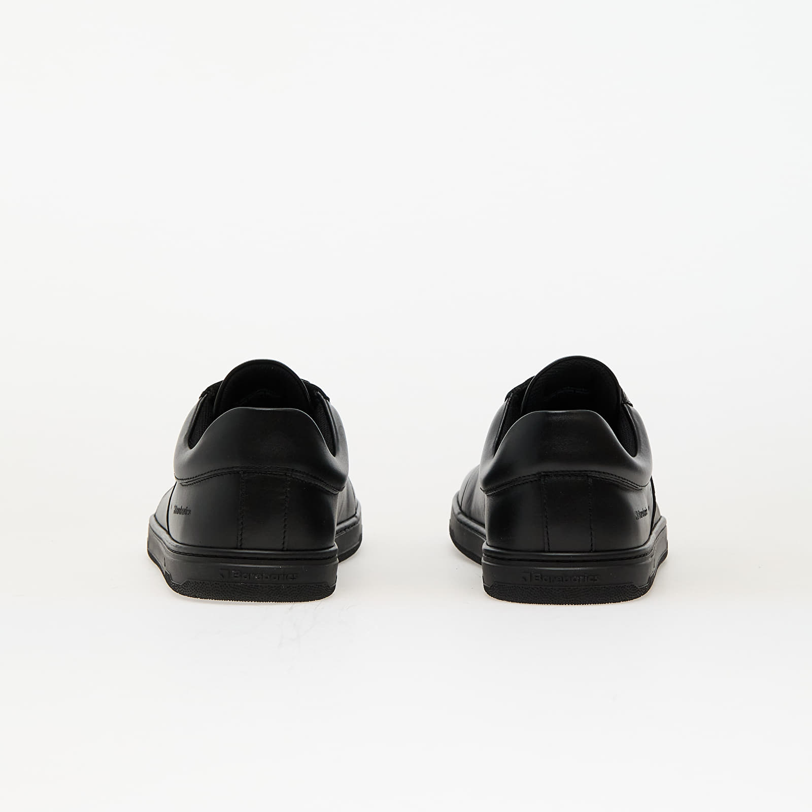 Naiste tossud ja kingad Barebarics Enigma All Black