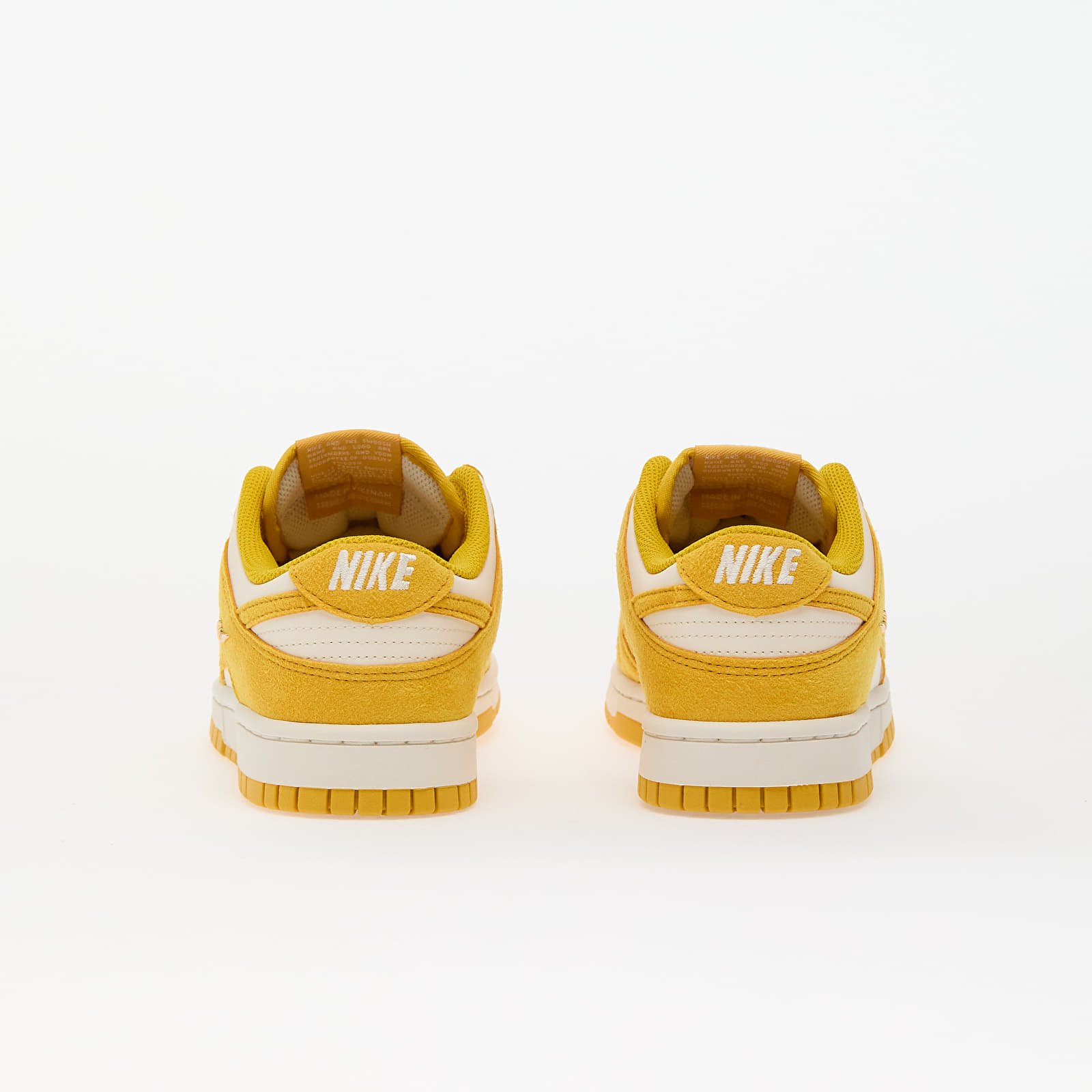 Sneakers og sko til kvinder Nike Wmns Dunk Low Pale Ivory/ Dk Sulfur-Sail-Mtlc Gold