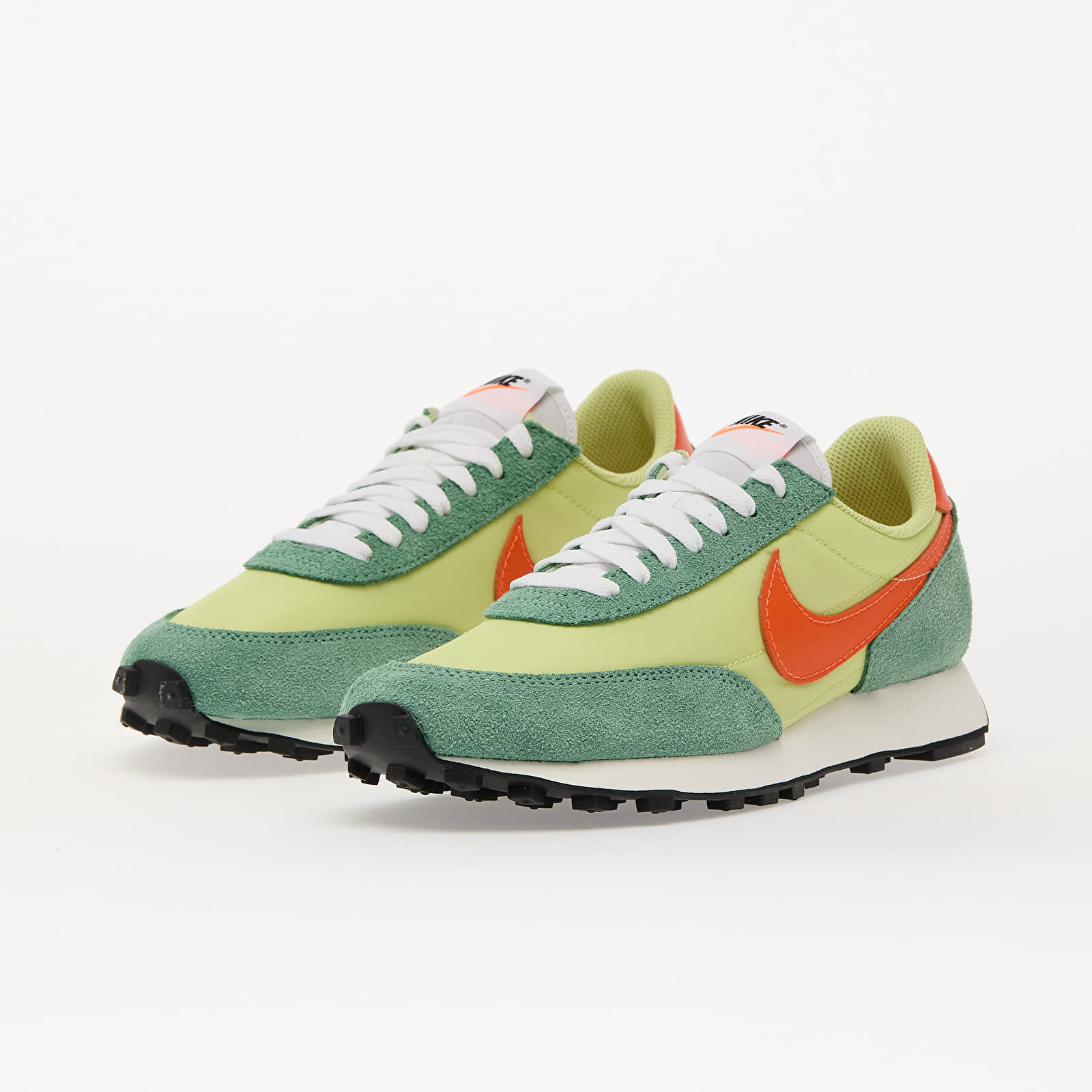 Мъжки маратонки Nike Daybreak SP Limelight/ Electro Orange-Healing Jade