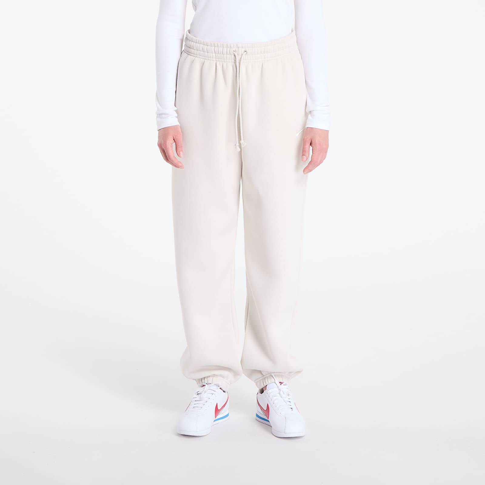 Ženske trenirke Nike Sportswear Phoenix Fleece Women's High-Waisted Oversized Sweatpants Lt Orewood Brn/ Sail