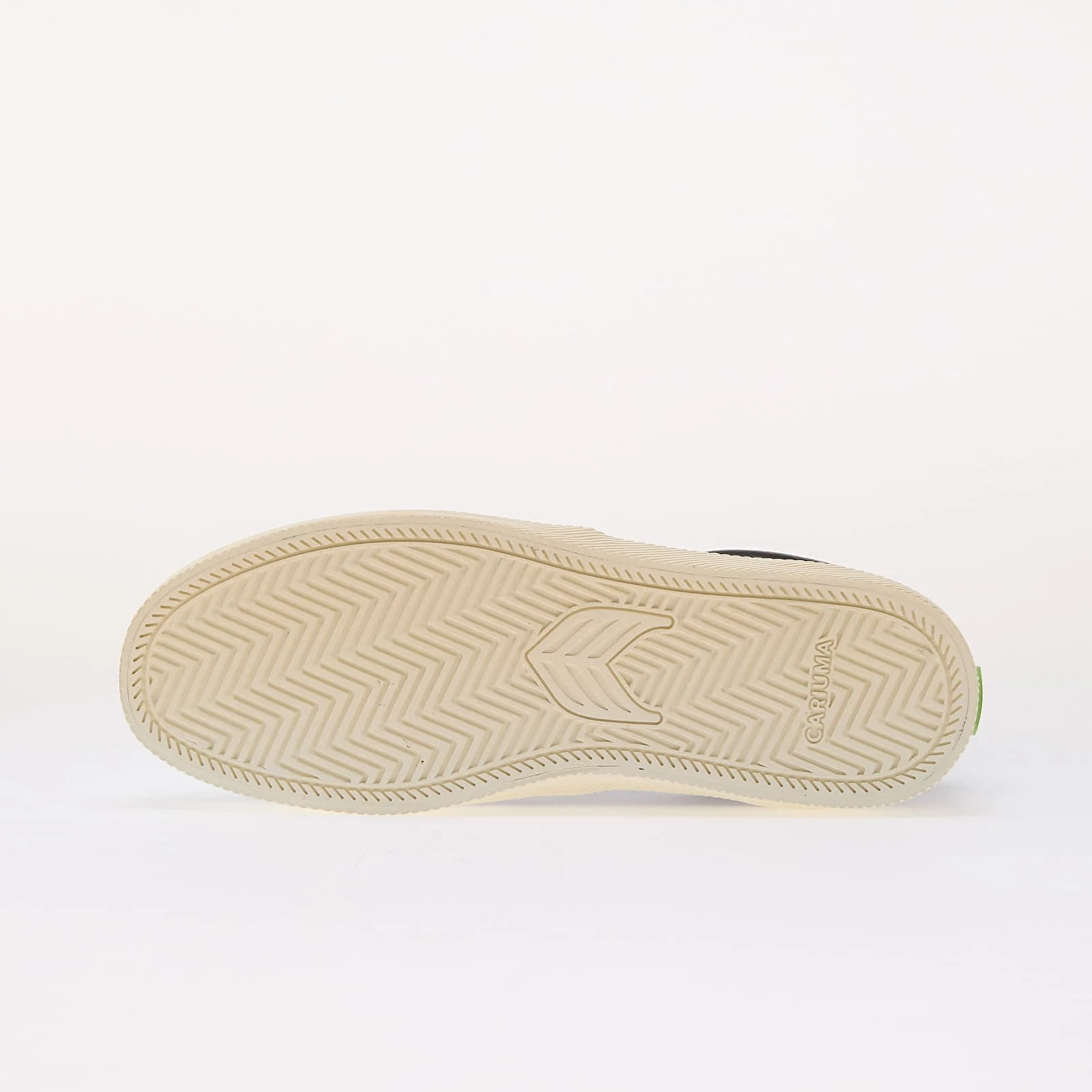 Sneakers und Schuhe für Frauen Cariuma W Slip-On Black