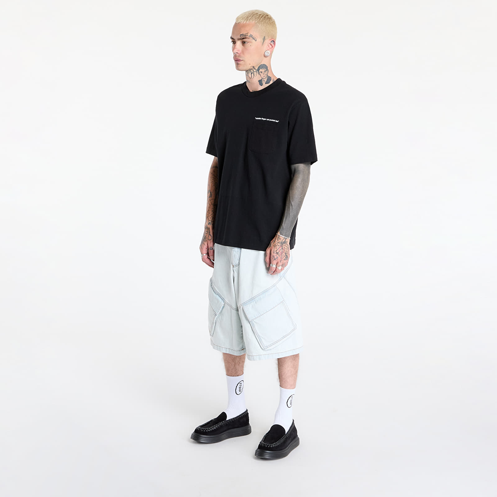 Muške majice RIPNDIP Middle Finger Cat Pocket Tee Black