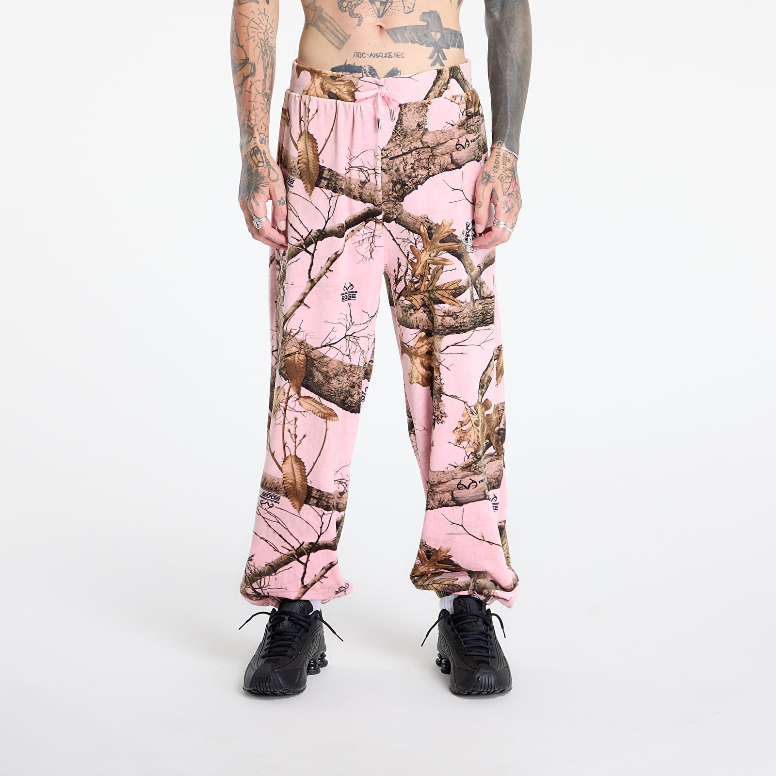 Παντελόνια PLEASURES Realtree Velour Track Pants Pink Edge M