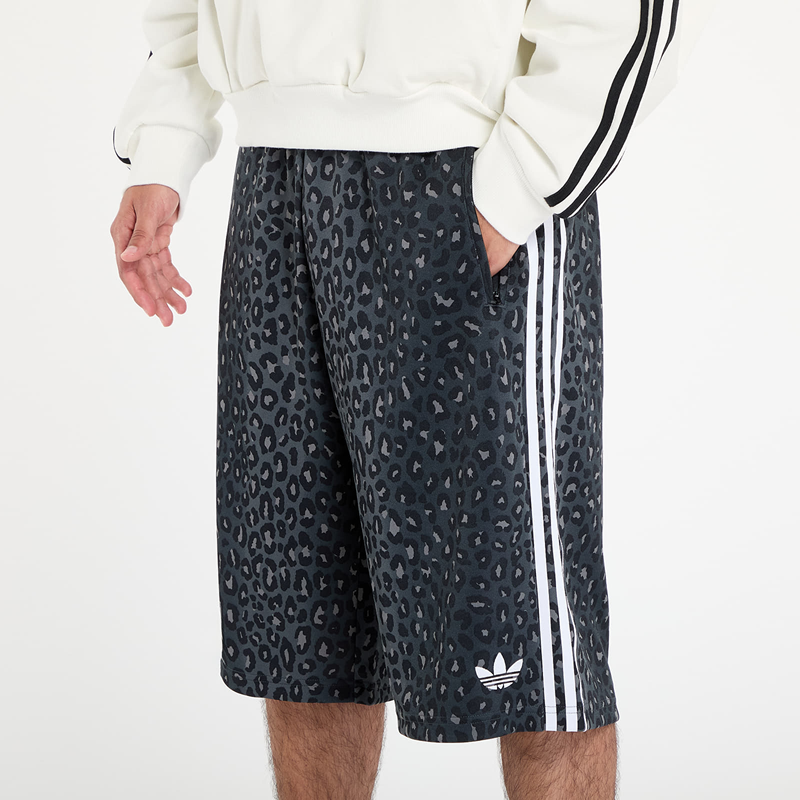 Shorts für Männer adidas Graphic Os Sho Black