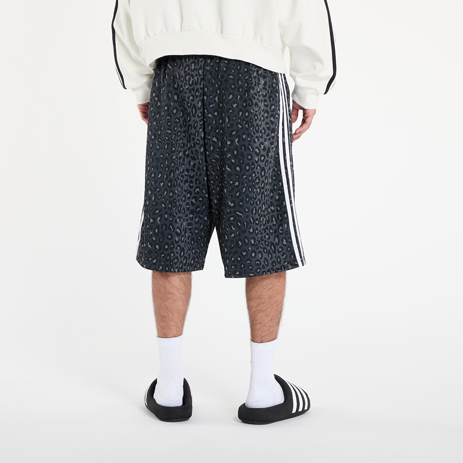 Shorts für Männer adidas Graphic Os Sho Black