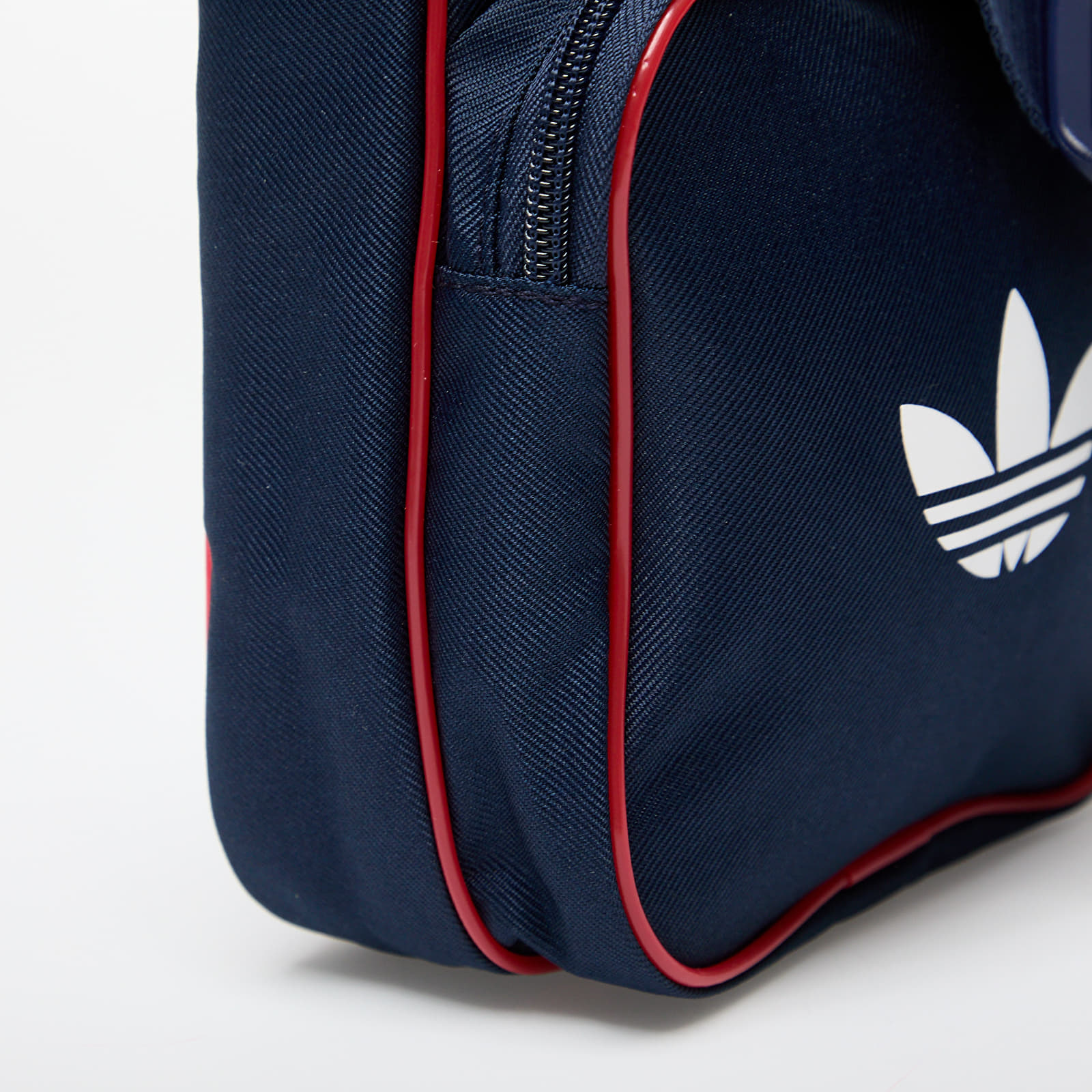 Τσάντα adidas Adicolor Classic Small Item Bag Night Indigo 1 l