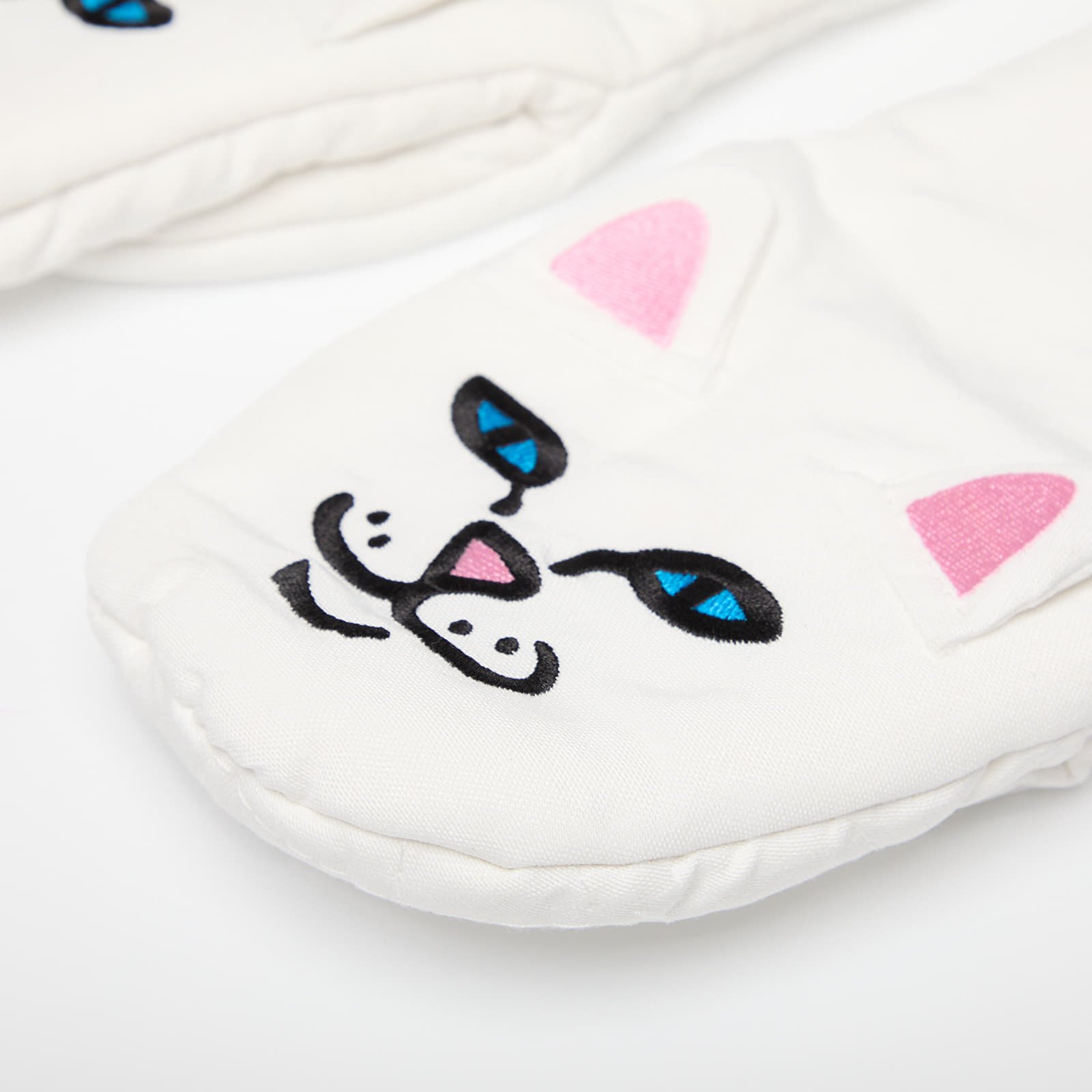 Citi aksesuāri RIPNDIP Nermie Oven Mittens White