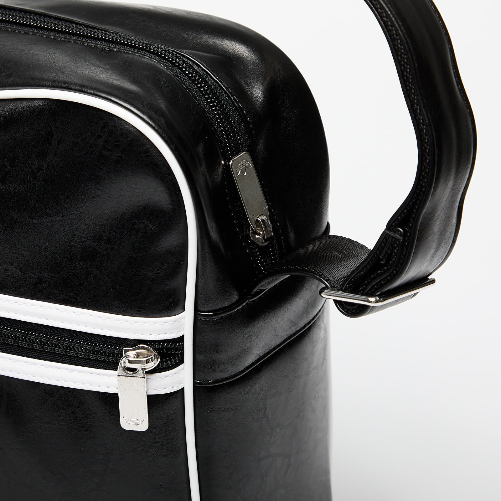 Τσάντα adidas Airliner OG Bag Black 17,5 l
