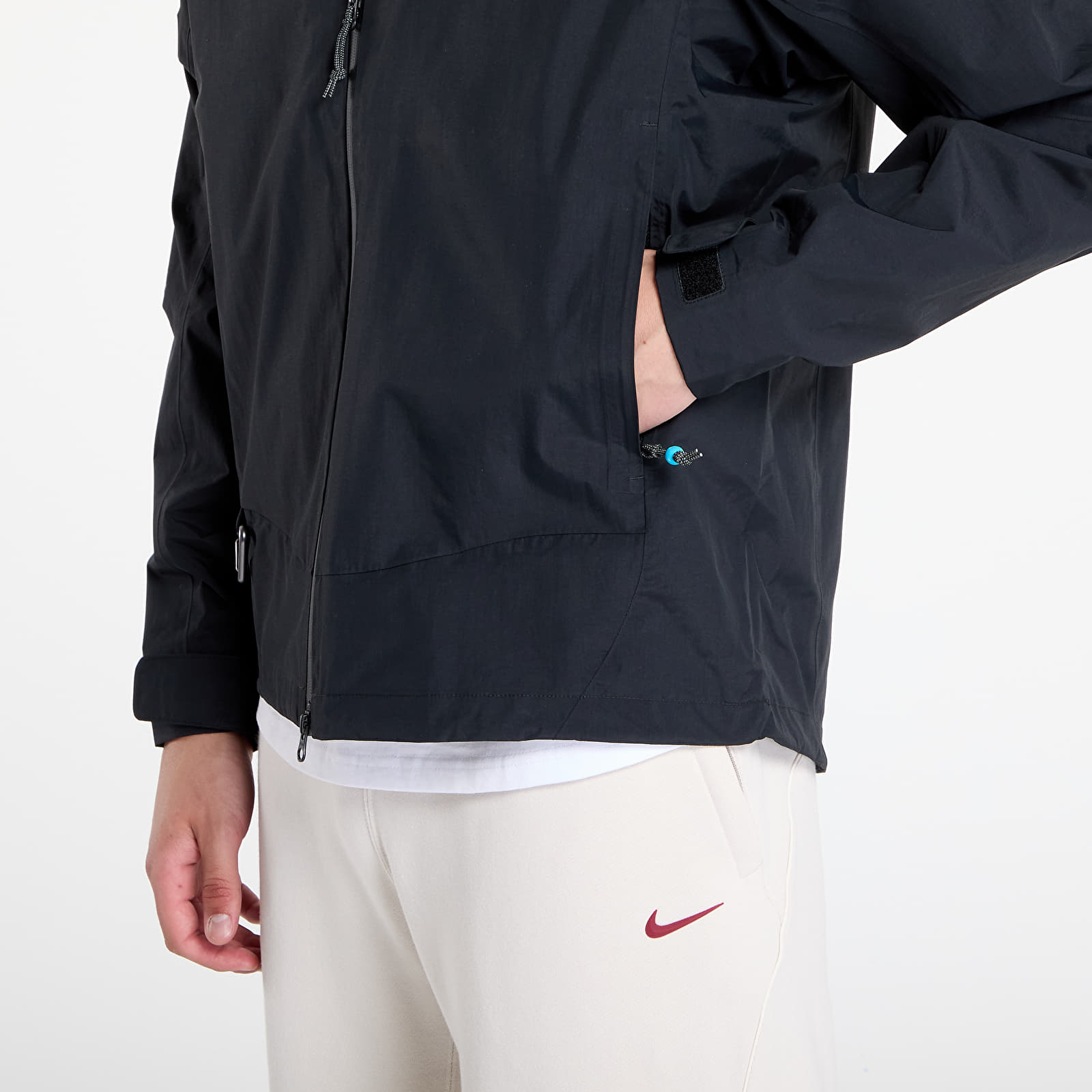 Men's jackets Nike ACG "Morpho" Men's Storm-FIT ADV Rain Jacket Black/ Black/ Summit White