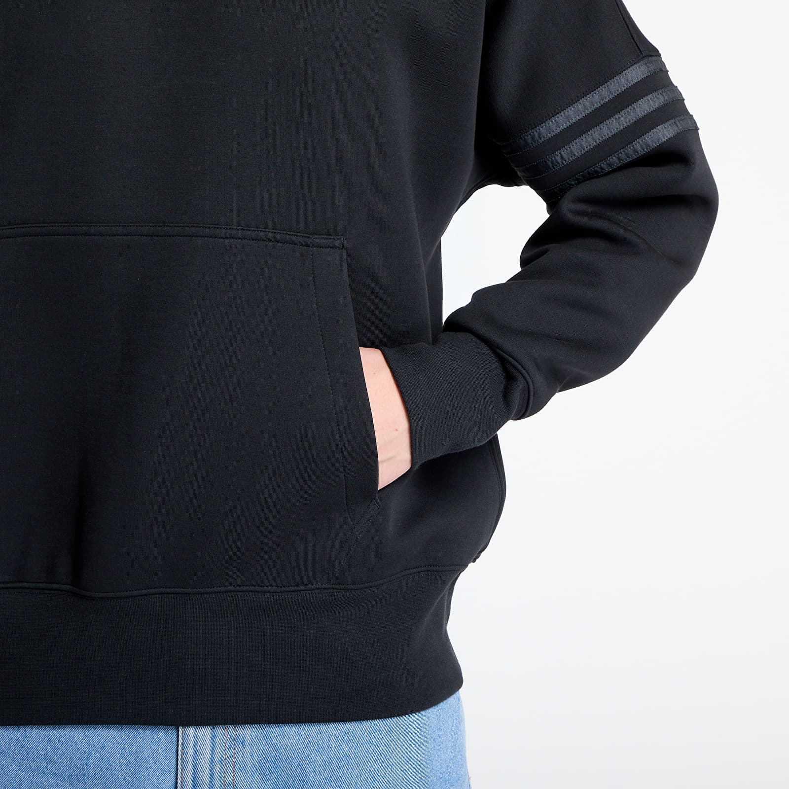 Pánské mikiny adidas Neuclassics Hoodie Black