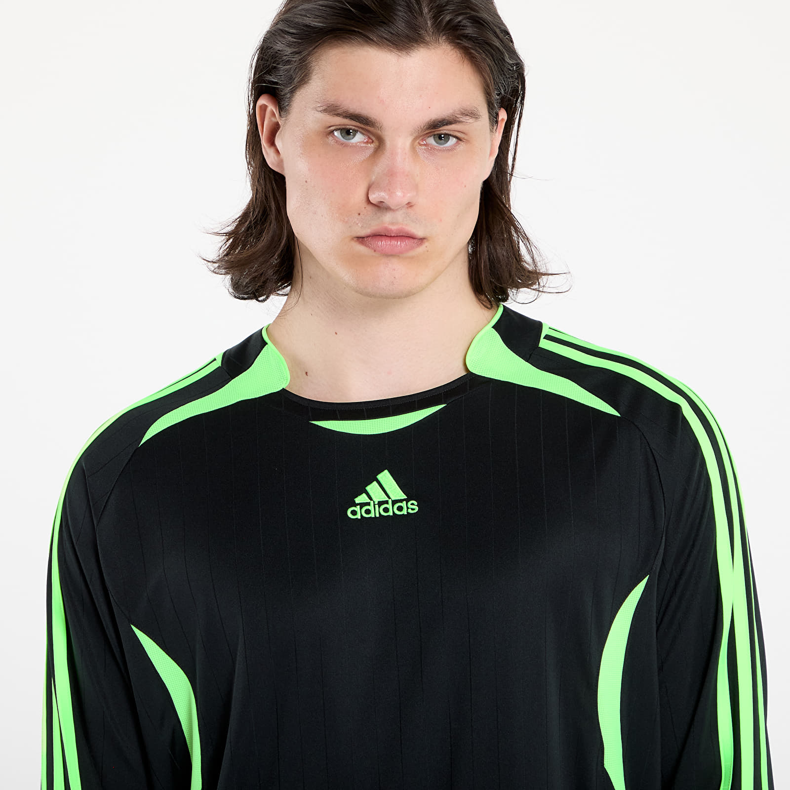 T-shirts adidas Teamgeist Adicolor Long Sleeve Loose T-Shirt Black / Signal Green