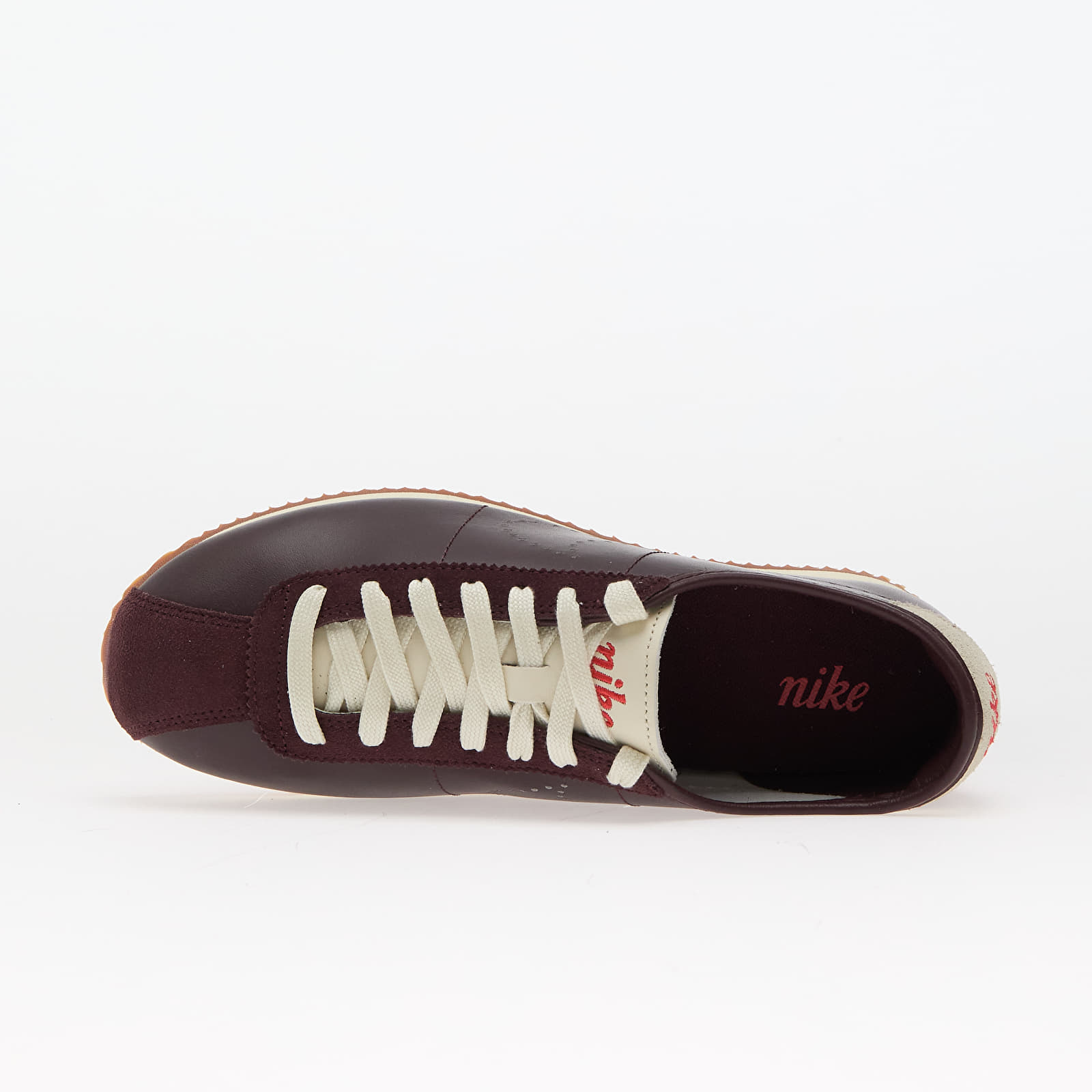 Naisten lenkkarit ja kengät Nike W Cortez Lt Burgundy Crush/ Lt Crimson-Coconut Milk-Gum Med Brown
