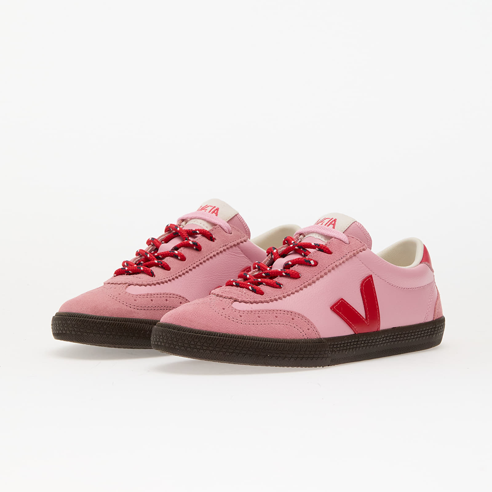 Sneakers und Schuhe für Frauen Veja W Volley O.T. Guimauve_Pekin_Eagle