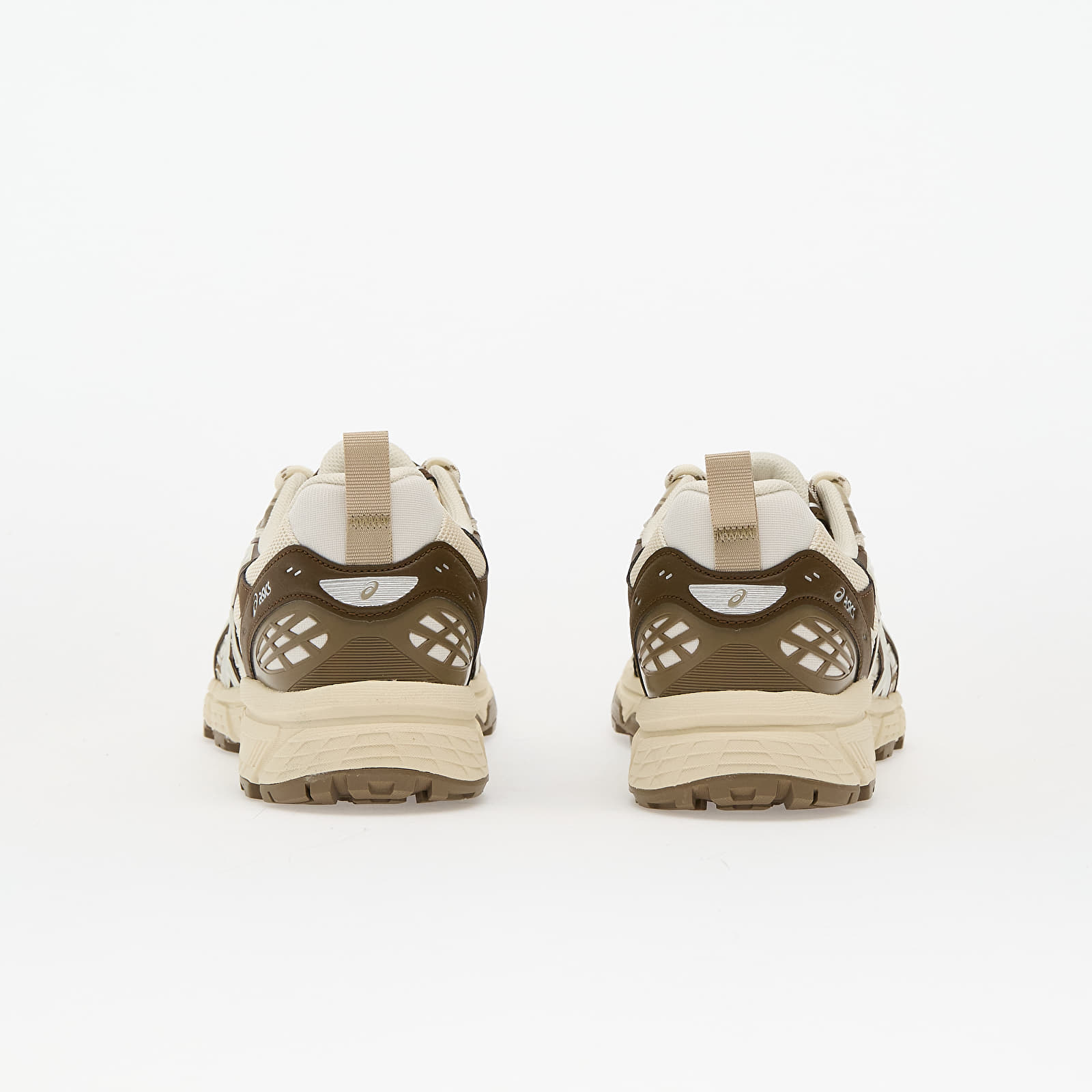 Miesten lenkkarit ja kengät Asics Gel-Nunobiki Cream/ Brown Storm