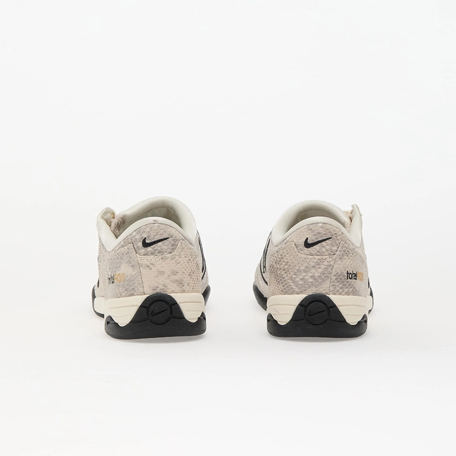 Sneakers und Schuhe für Frauen Nike Wmns T90 Se Pale Ivory/ Black-Pale Ivory-Black-Elemental Gold