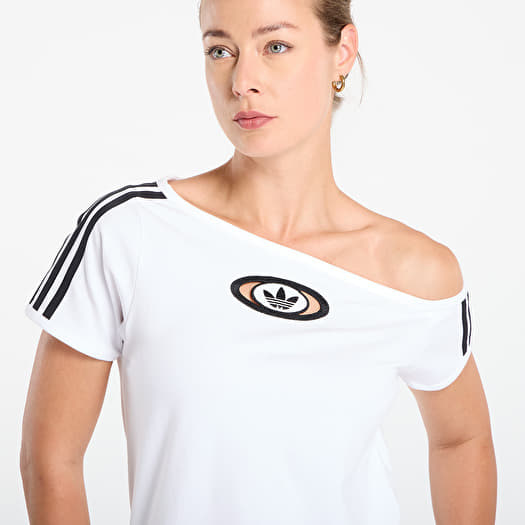 adidas CAMPUS 2000 OFFSHOULDER TEE ホワイト adidas CAMPUS 2000 OFF SHOULDER TEE ホワイト（アディダス