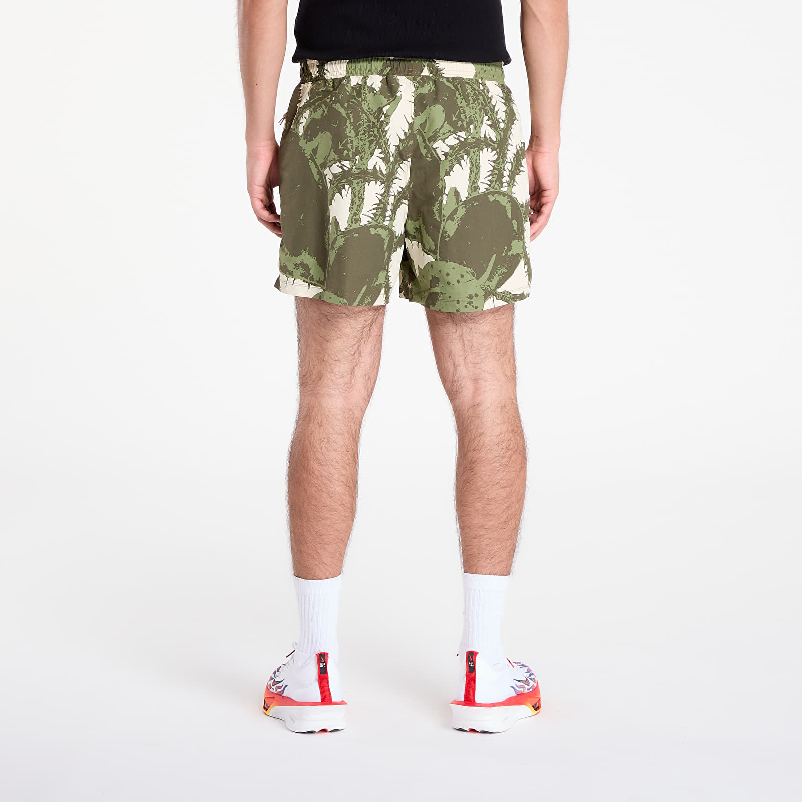 Shorts für Männer Nike ACG "Reservoir Goat" Men's Shorts Lt Khaki/ Summit White