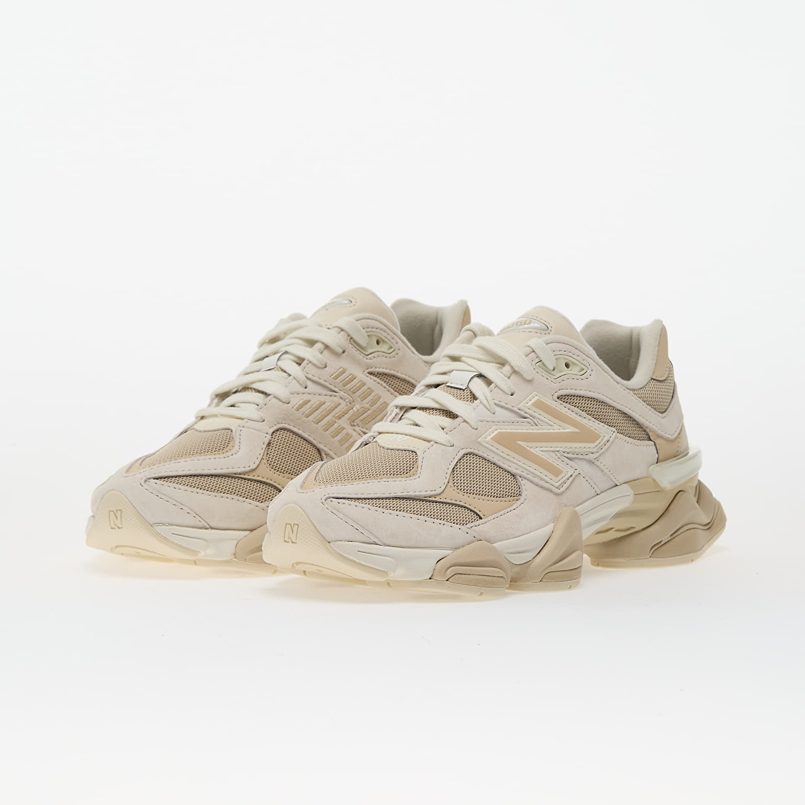 Turnschuhe und Schuhe für Männer New Balance 9060 Beige/ Beige