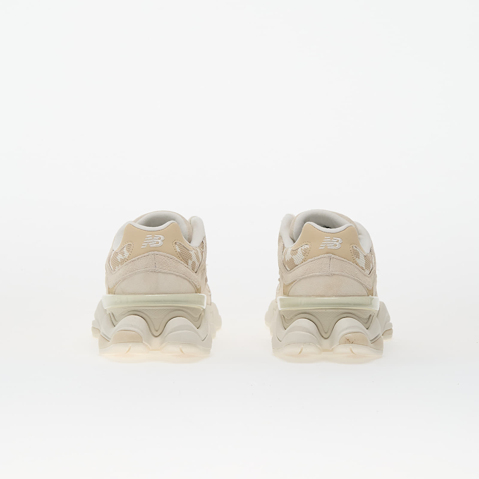 Turnschuhe und Schuhe für Männer New Balance 9060 Cream/ Leopard