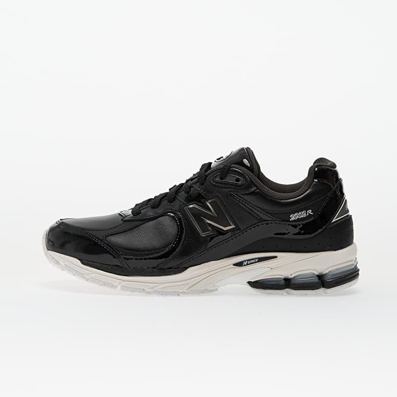 New Balance 2002R Black/ White