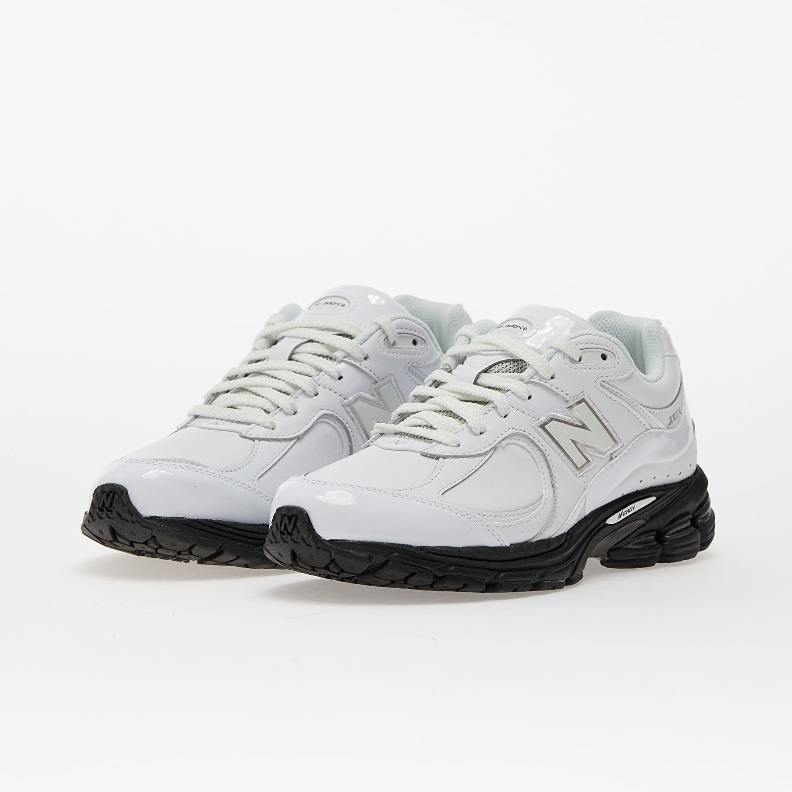 Turnschuhe und Schuhe für Männer New Balance 2002R White