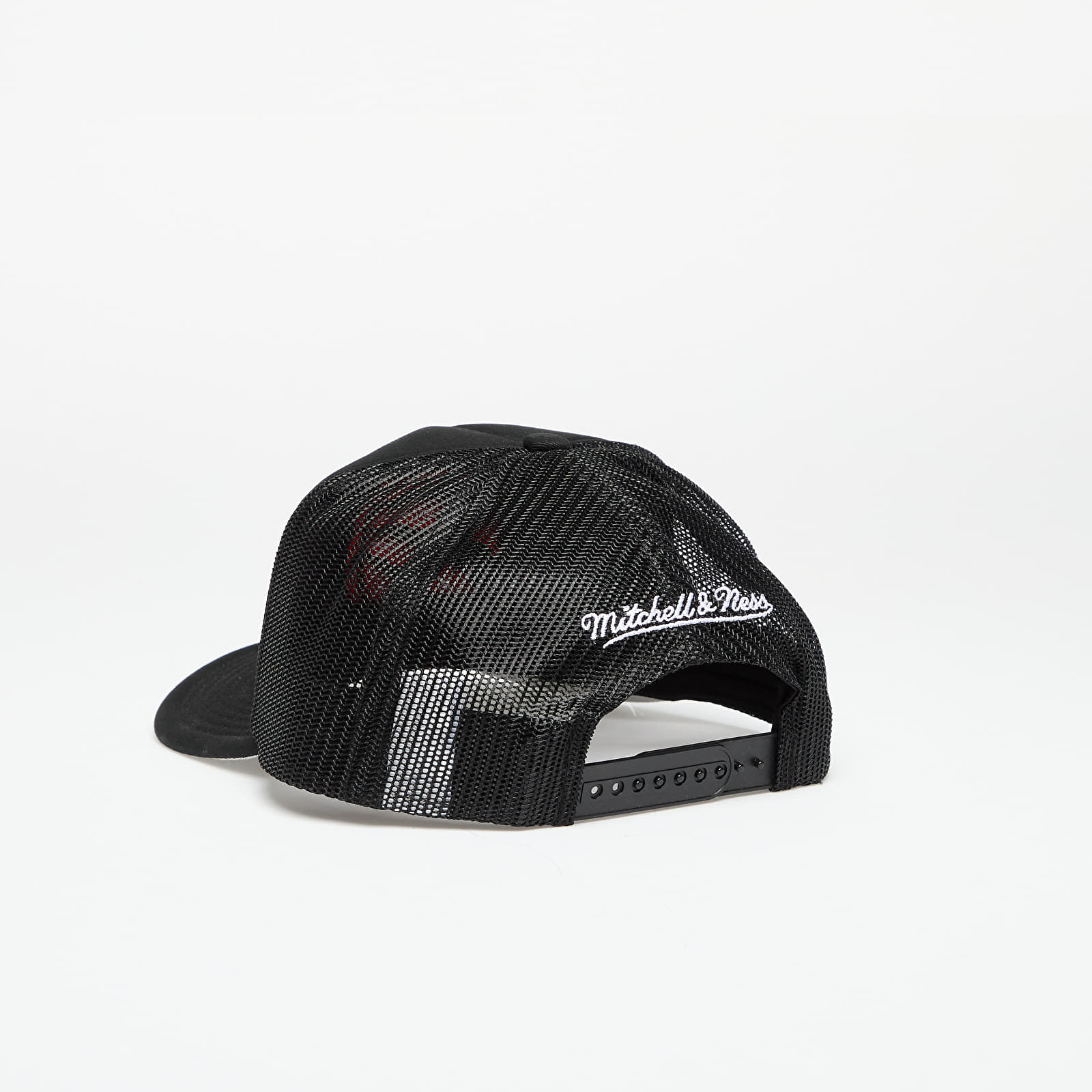 Mützen für Männer Mitchell & Ness NBA Evergreen Trucker Raptors Cap Black