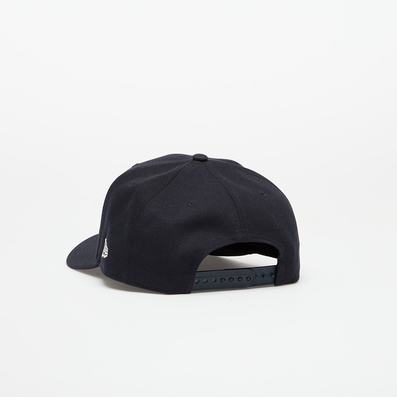 Șepci pentru bărbați New Era  New York Yankees 9SEVENTY Stretch Snap Patch Cap Navy