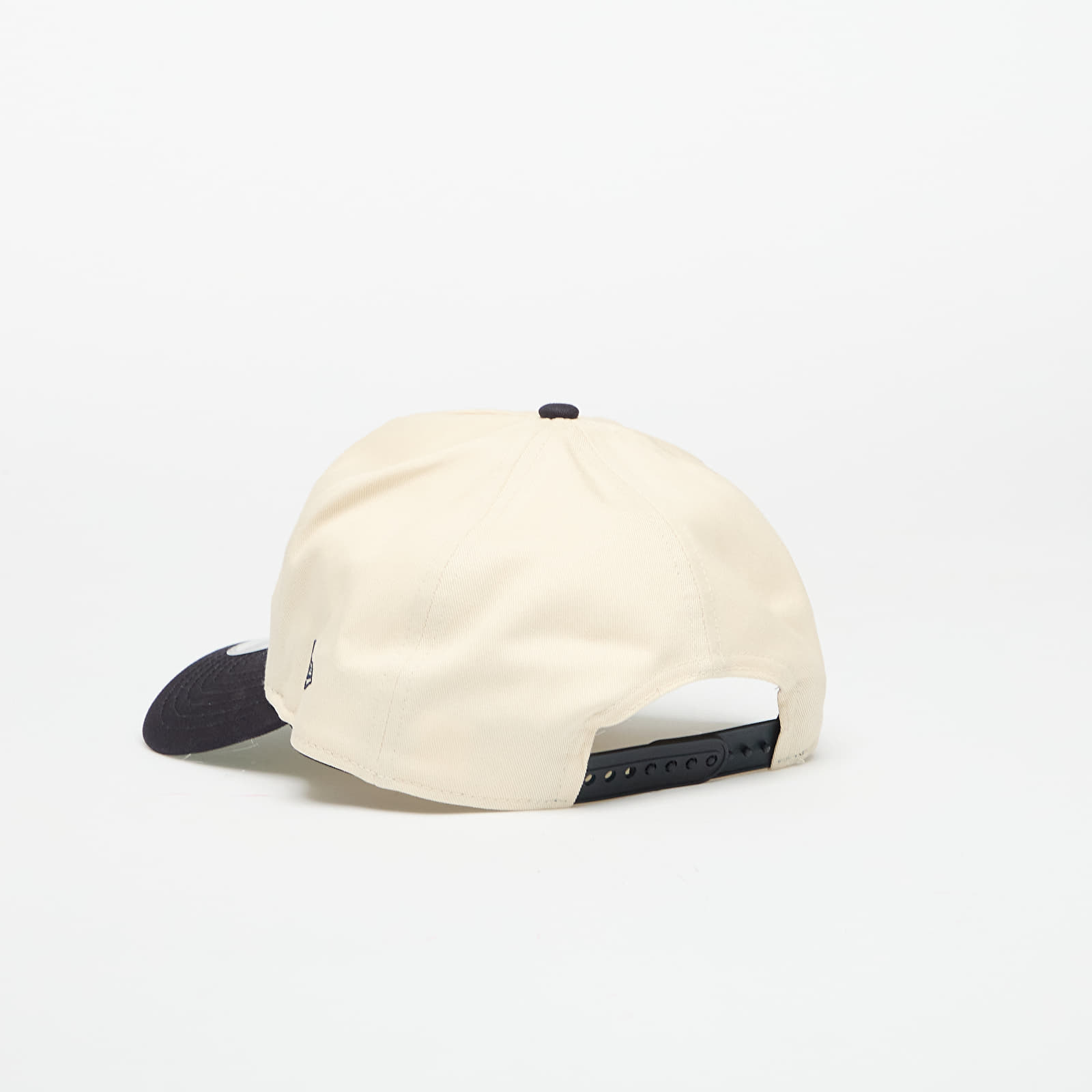 Șepci pentru bărbați New Era New York Yankees 19TWENTY Heritage Pc Cap Light Cream/ Navy