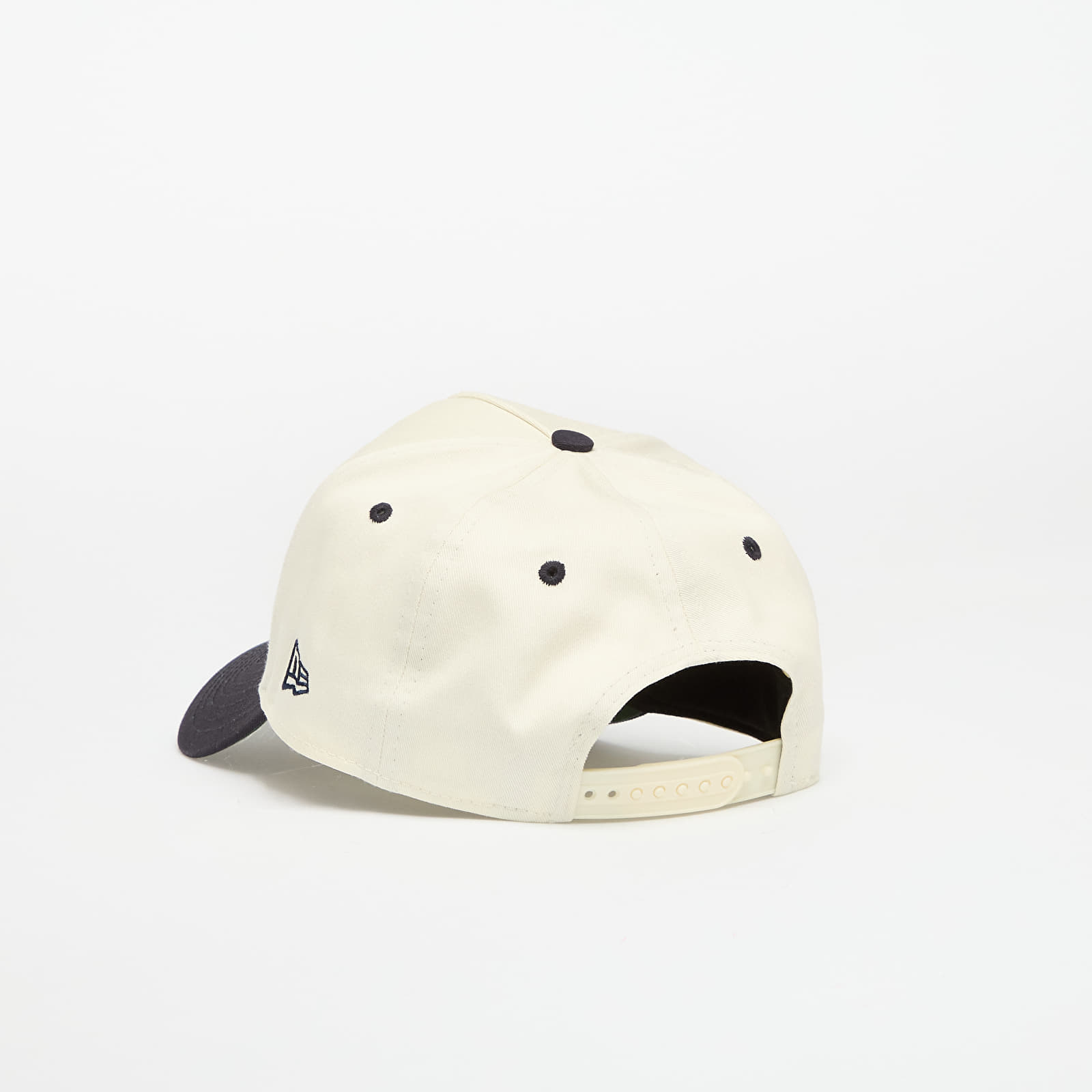 Mützen für Männer New Era New York Yankees 9FORTY Aframe Paisley Cap Chrome White/ Navy