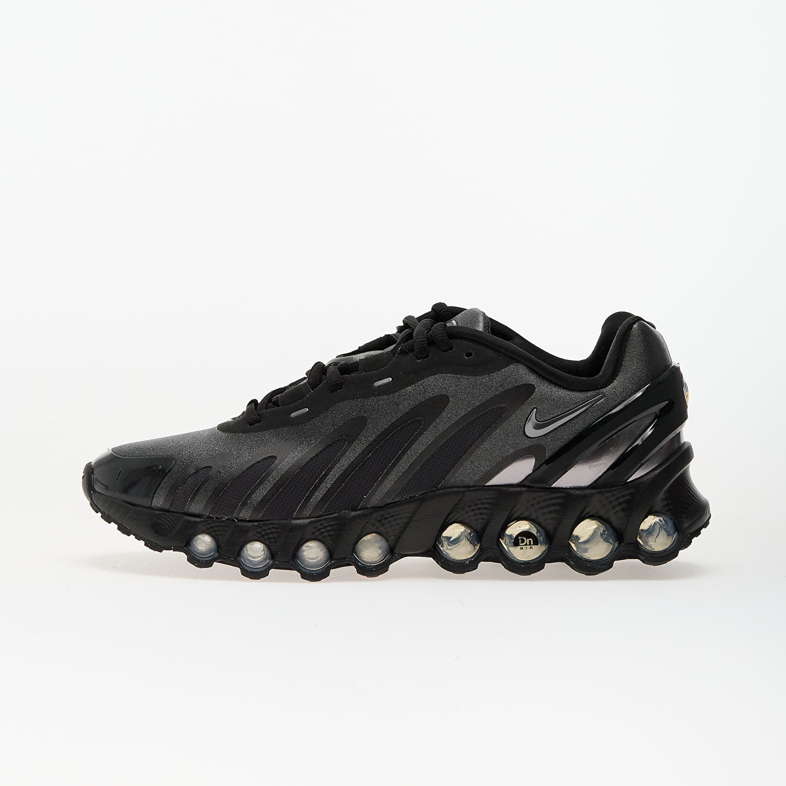 Sneakers Nike W Air Max DN8 Black/ Mtlc Dark Grey-Iron Grey EUR 44