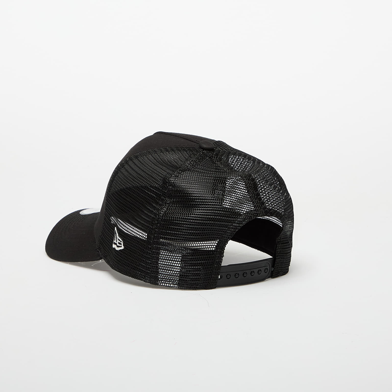 Mützen für Männer New Era 9FORTY Af Trucker Essential Patch Black