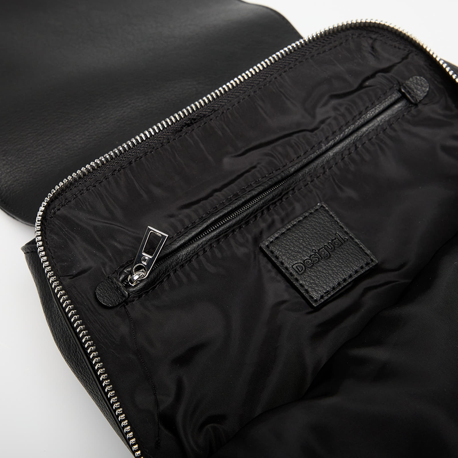 Hátizsákok Desigual Sierra Sumy Backpack Mini Str Black