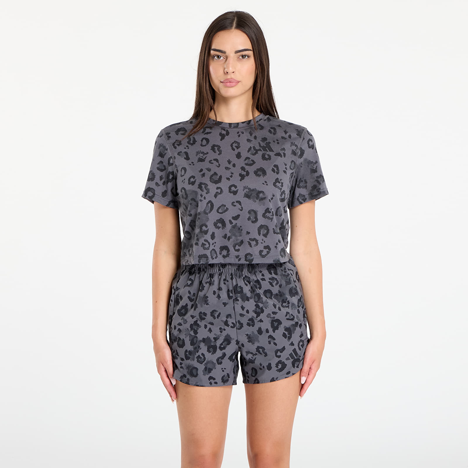 T-Shirts adidas We T-Shirt Aop Grey Five/ Print