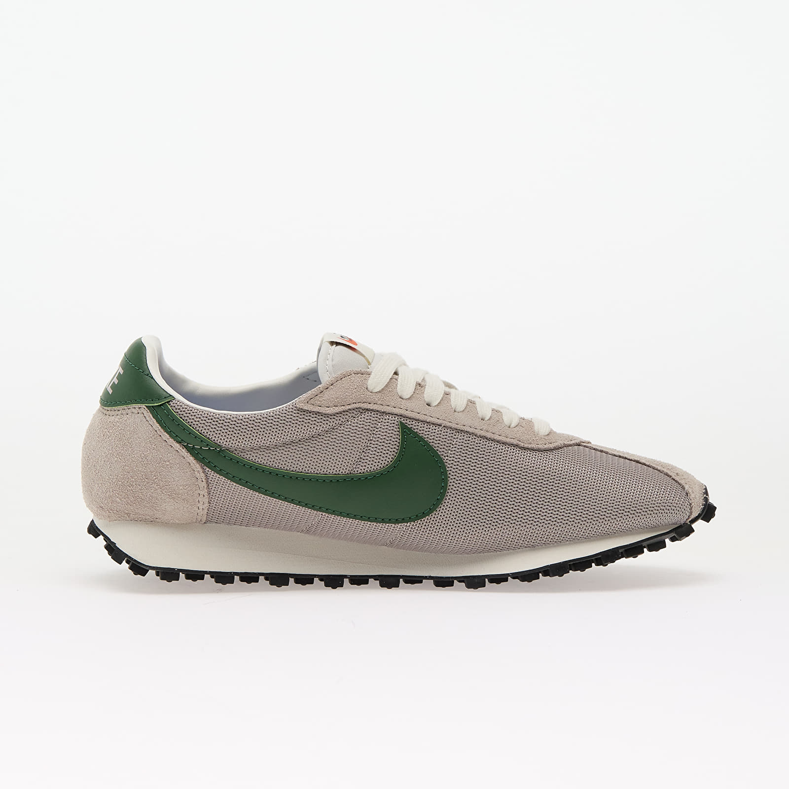 Sneakers och skor för män Nike Ld-1000 College Grey/ Fir-Sail-Black
