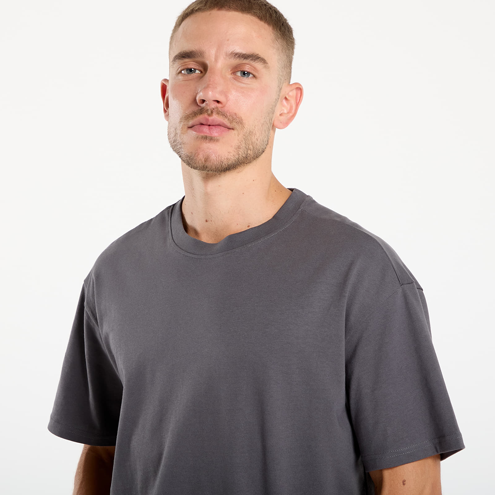 T-shirts Urban Classics Heavy Oversized Tee Magnet