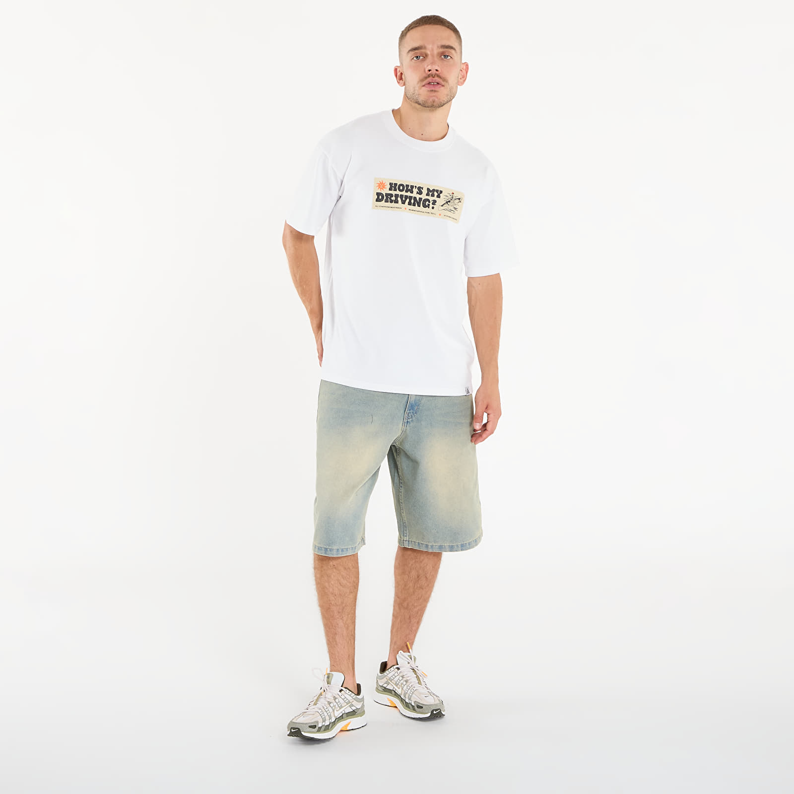 Men's T-shirts Nike M ACG Tee Oc Canoe Sticker Summit White